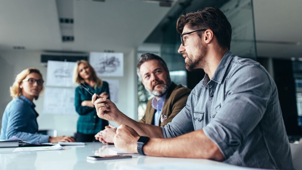 MBA Executive en Dirección y Administración de Empresas (CEUCYL)